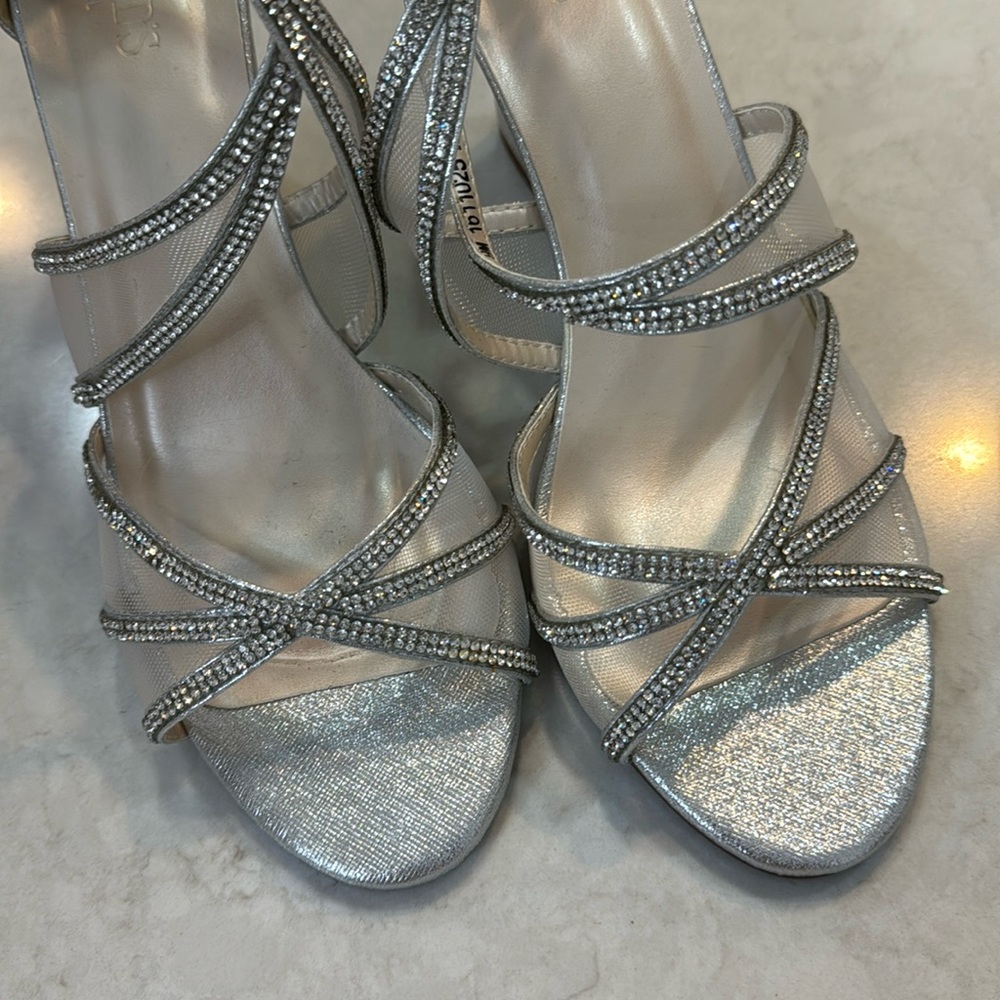 NWT David’s Bridal Wedge Shoes